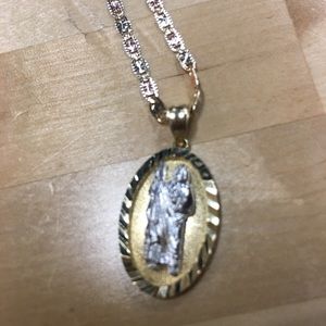 Meet your Posher, Iris